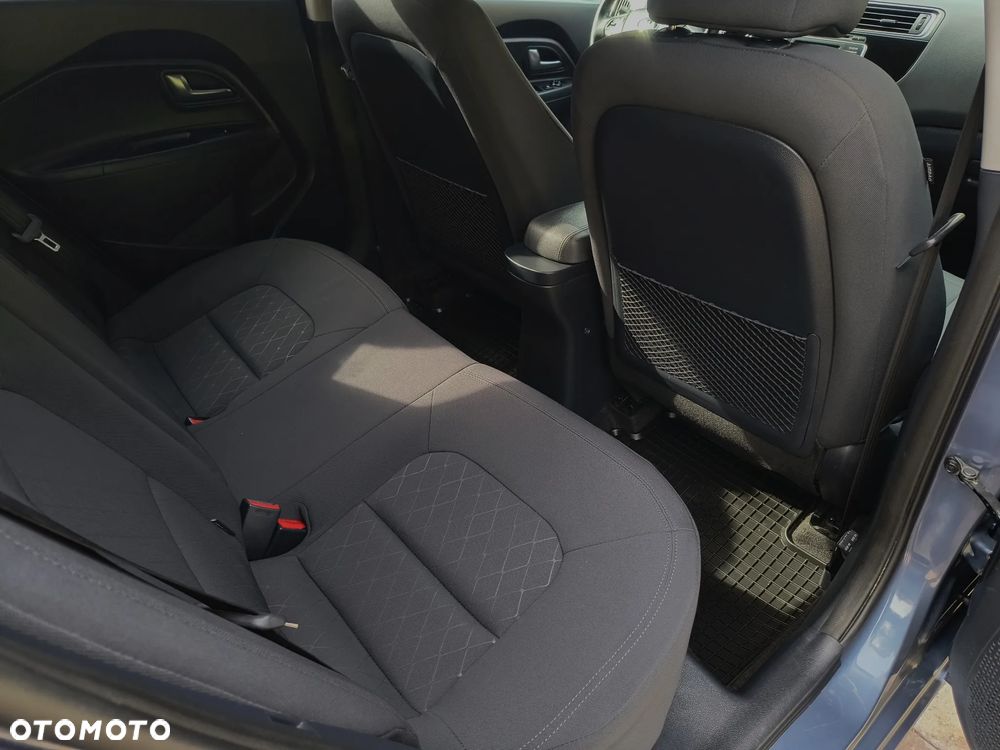 Kia Rio 1.2 XL - 39
