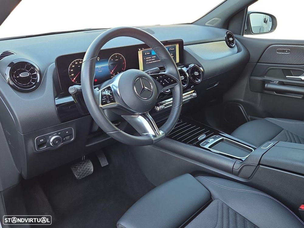 Mercedes-Benz B 180 d - 11