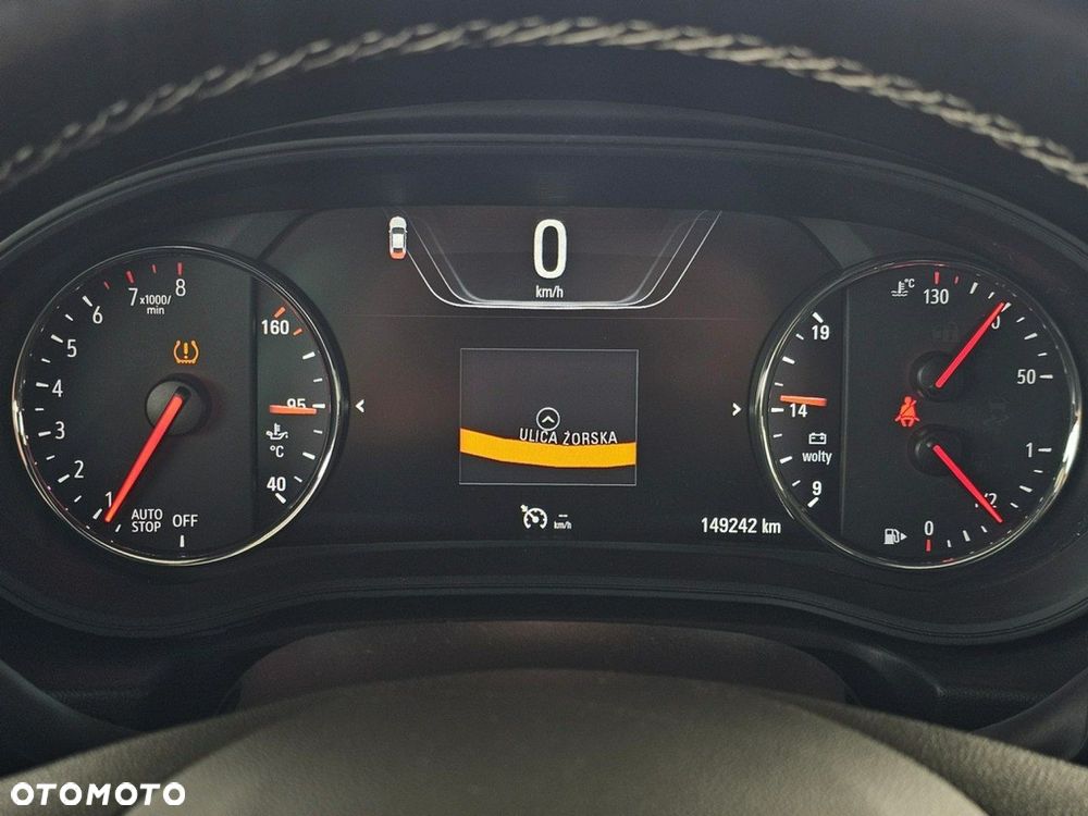 Opel Insignia - 17