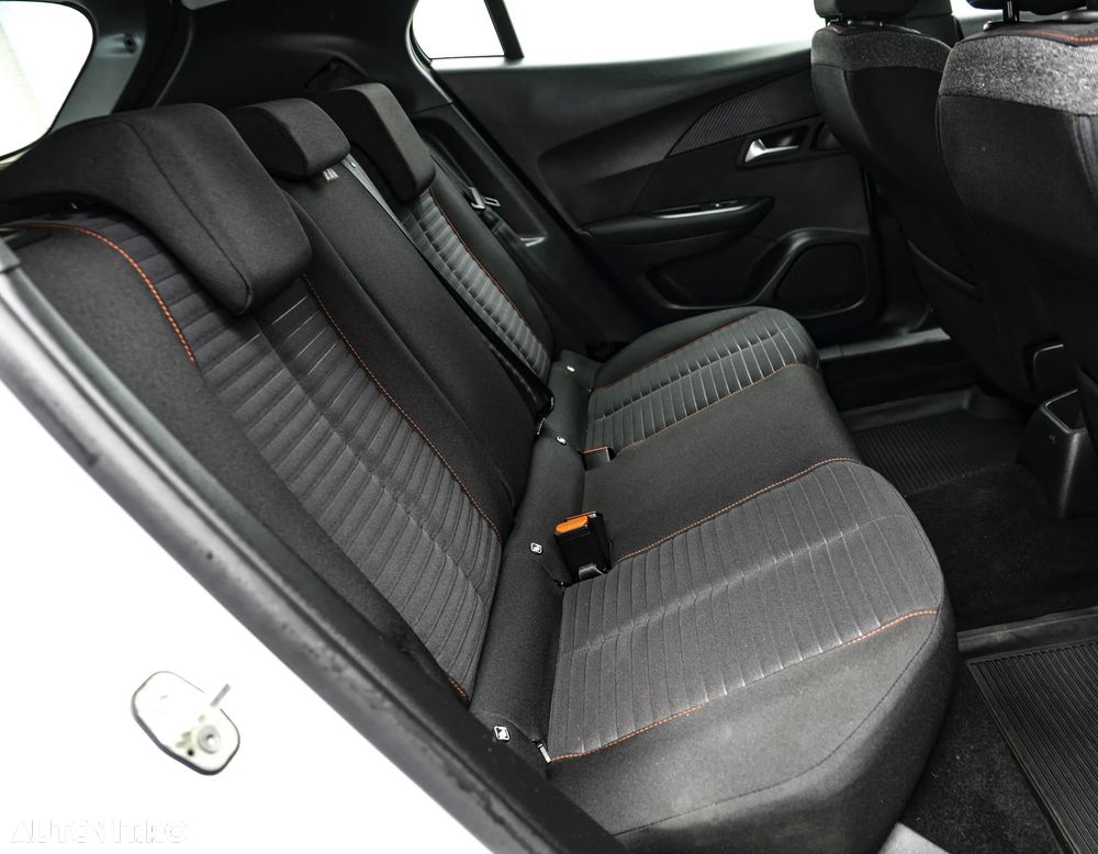 Peugeot 2008 1.5 BlueHDI STT Allure - 16