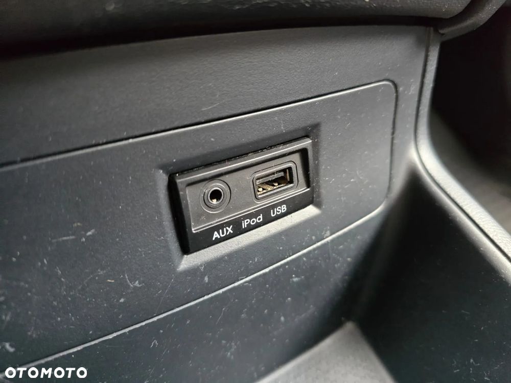 Hyundai i20 1.2 Fifa World Cup Edition - 28