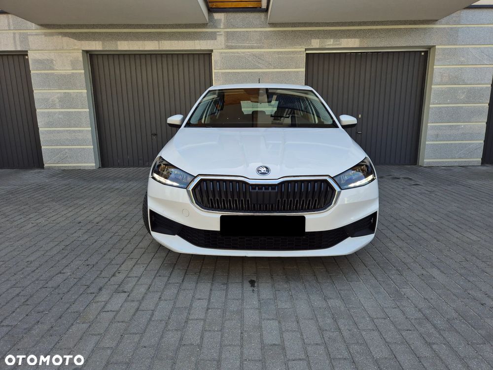 Skoda Fabia - 3