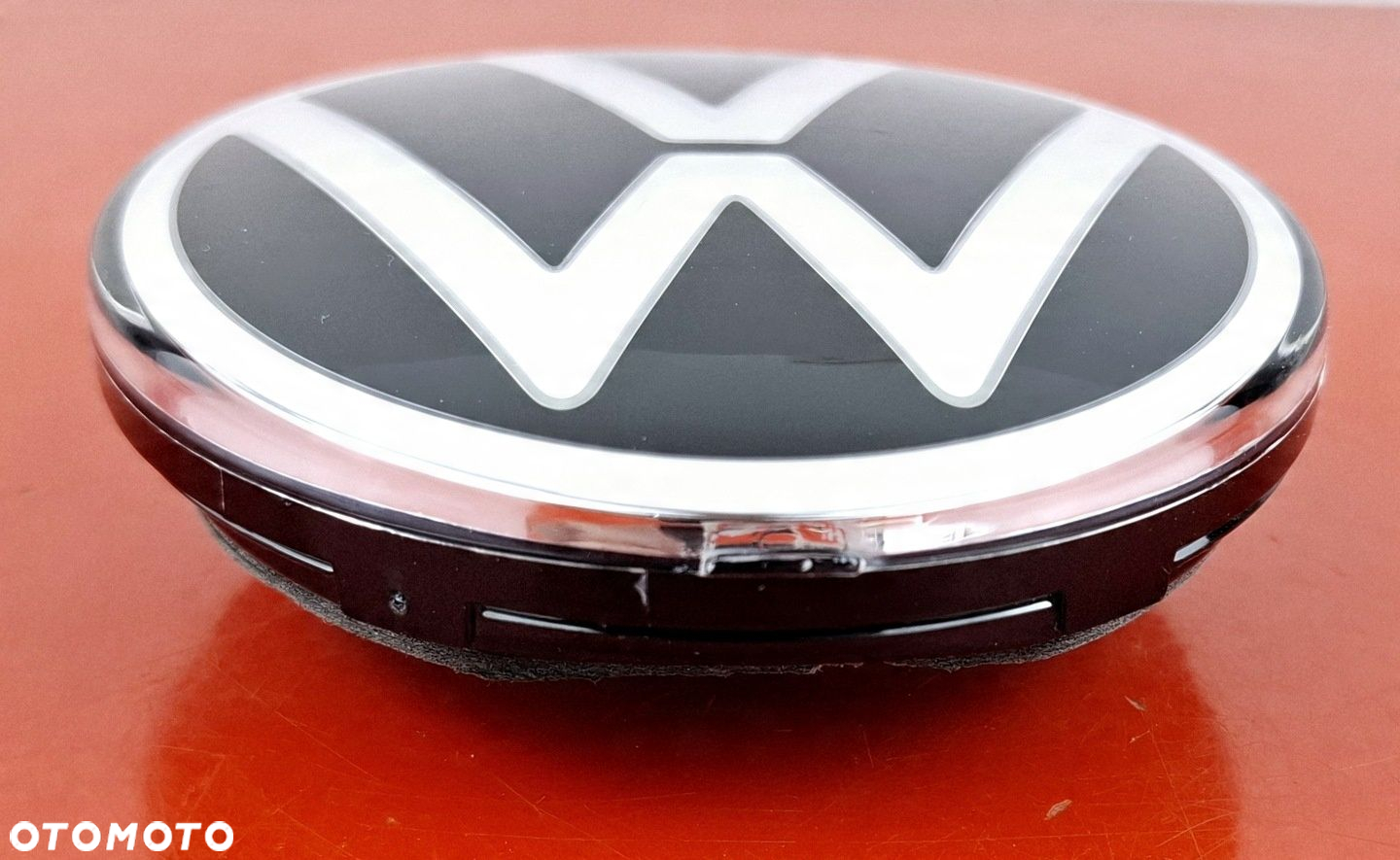 VW Volkswagen TAYRON Emblemat Logo Znaczek tylnej klapy LED 57L945307 - 3