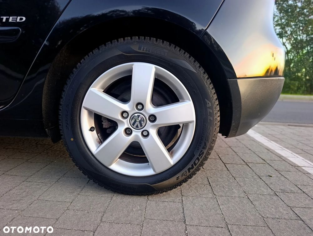 Volkswagen Golf 1.9 TDI DPF United BlueMotion - 24