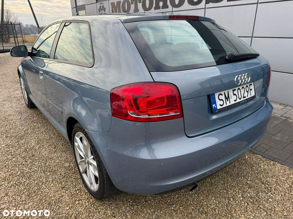 Audi A3 Sportback - 10