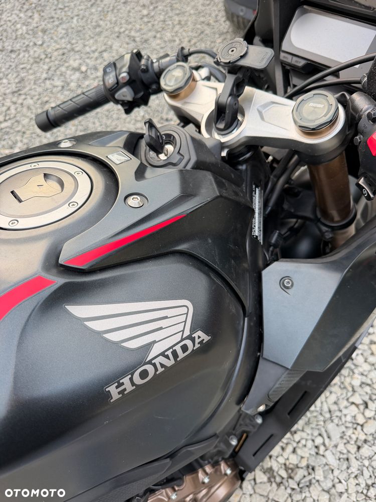 Honda CBR - 13