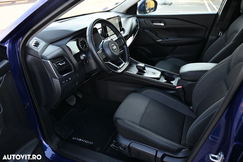 Nissan Qashqai 1.3 DIG-T 4x4 MHEV Xtronic N-Connecta - 6