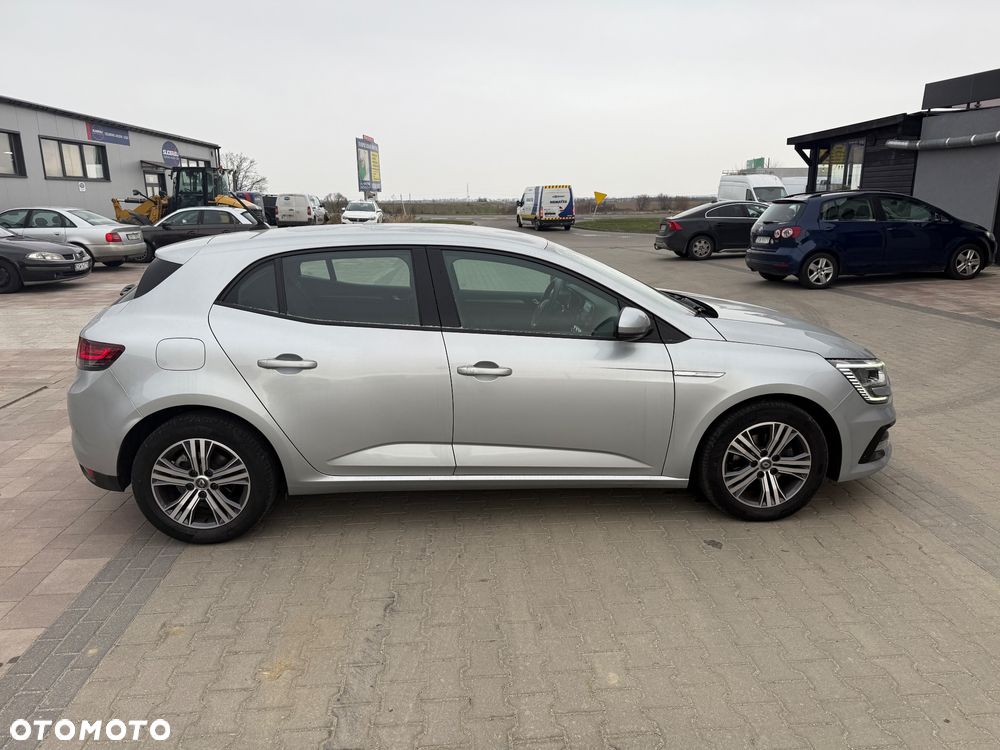 Renault Megane 1.5 Blue dCi Intens - 5