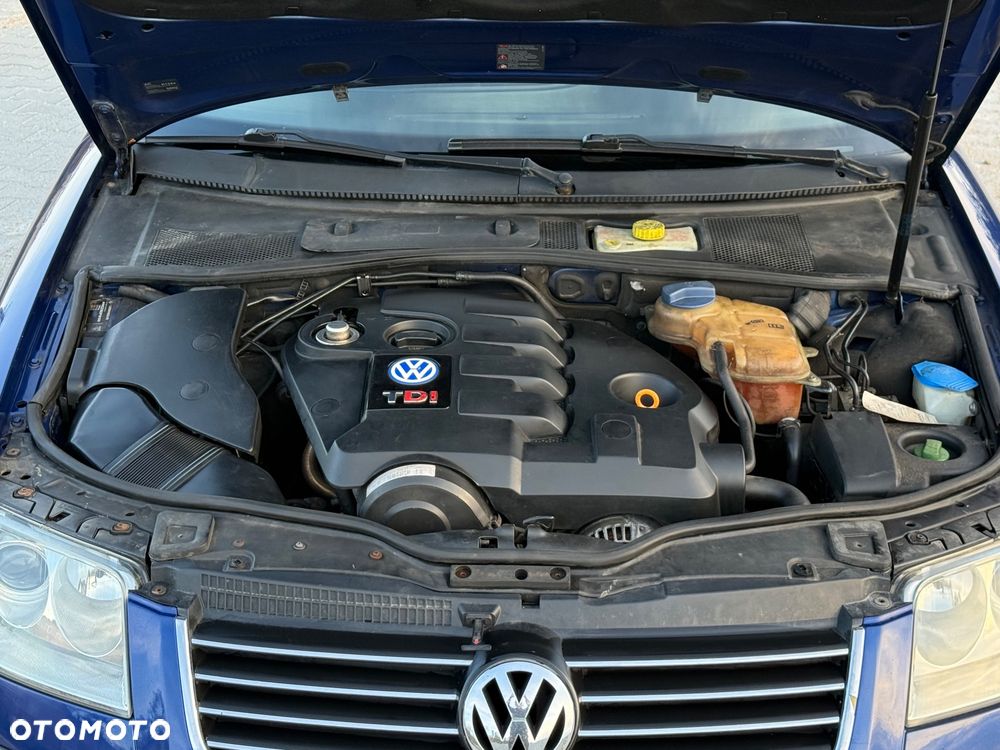 Volkswagen Passat 1.9 TDI Trendline - 10