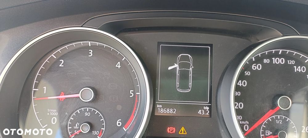 Volkswagen Golf VII 2.0 TDI BMT Highline DSG - 24