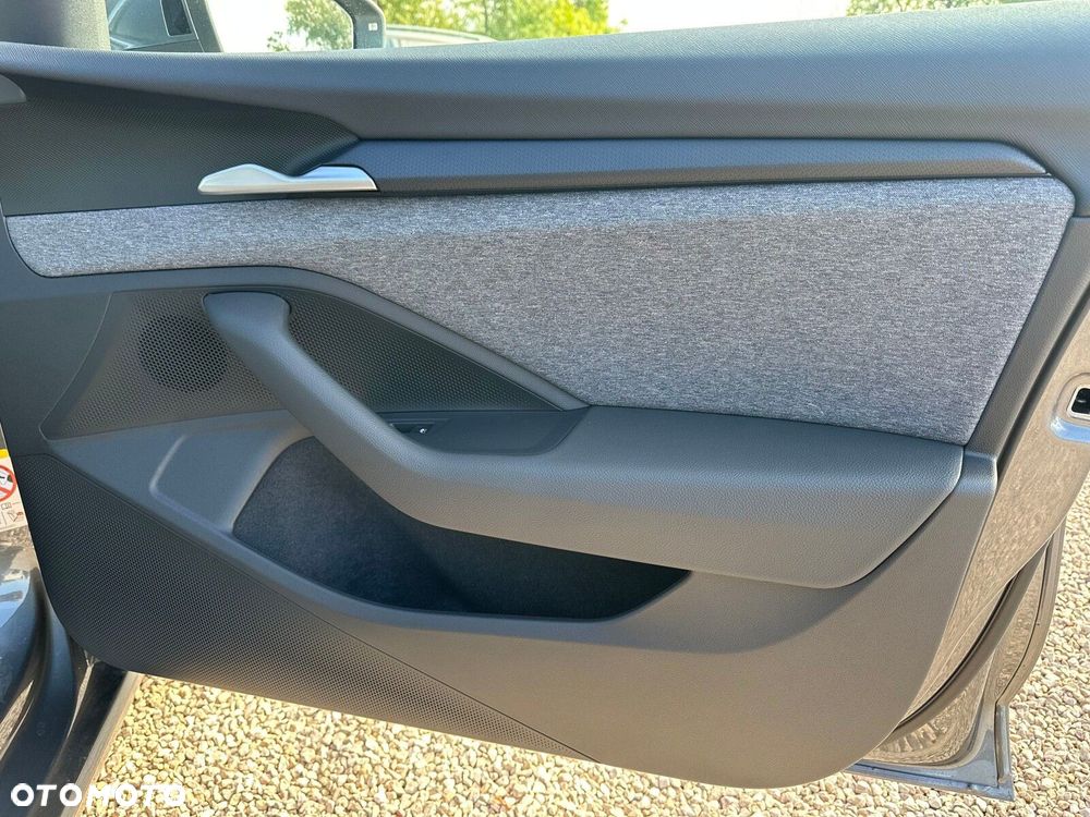 Skoda Superb 2.0 TSI Drive DSG - 17