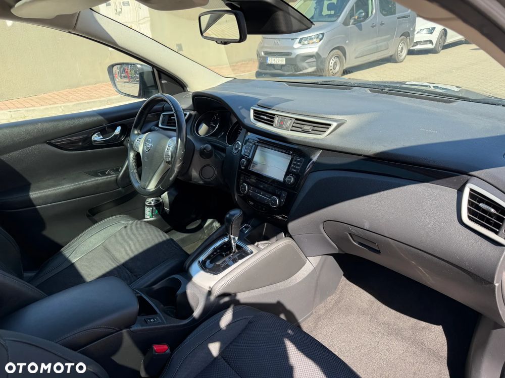 Nissan Qashqai 1.6 DCi Tekna Xtronic EU6 - 10