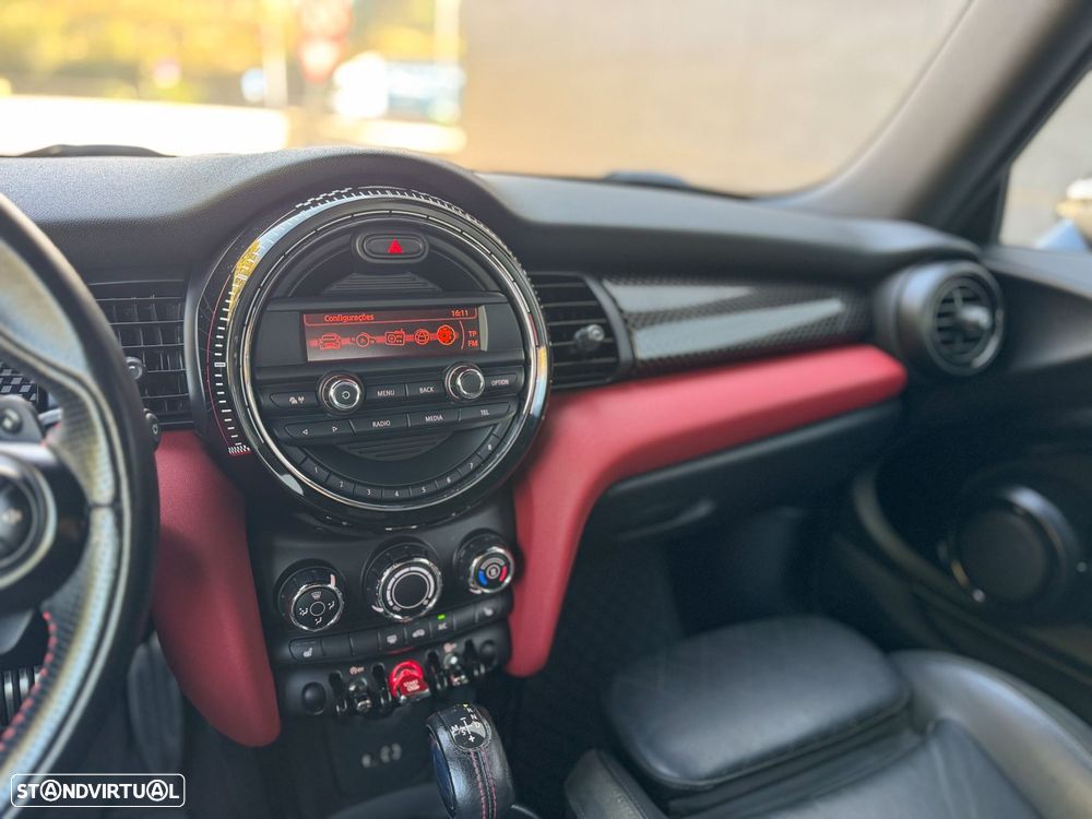 MINI 3 Portas John Cooper Works Auto Desportiva - 35