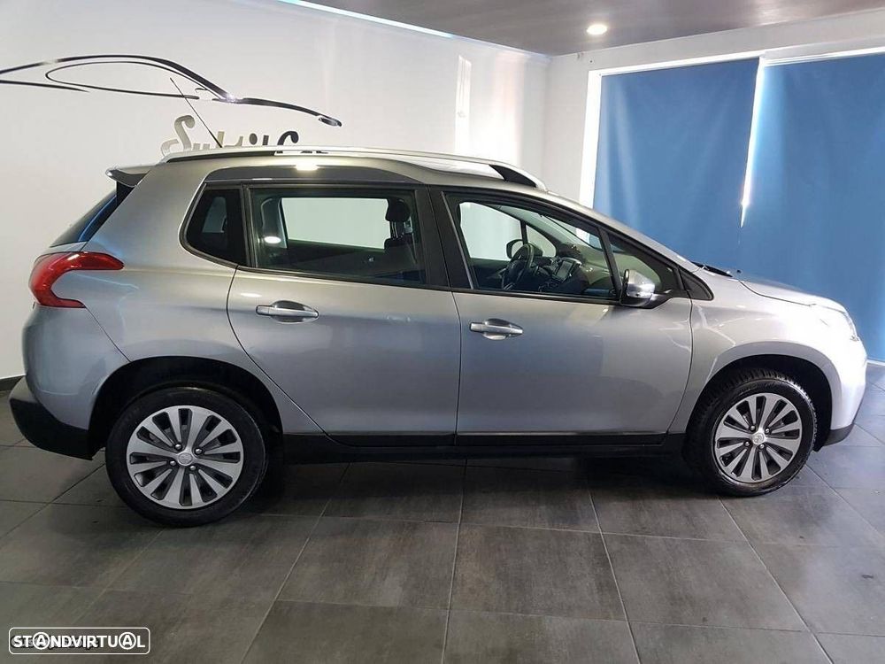 Peugeot 2008 1.6 e-HDi Allure 2-Tronic - 4