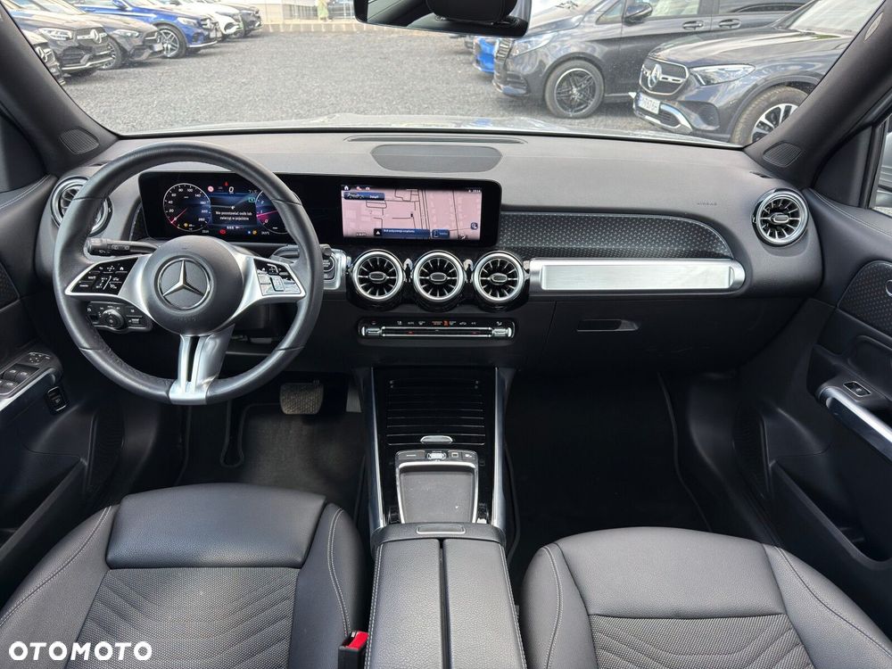 Mercedes-Benz GLB 200 Progressive 7G-DCT - 19