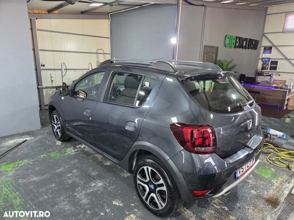 Dacia Sandero - 2
