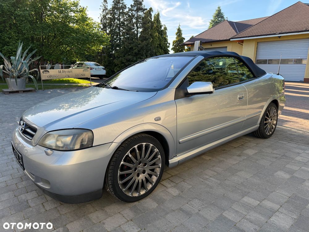 Opel Astra 1.6 - 8