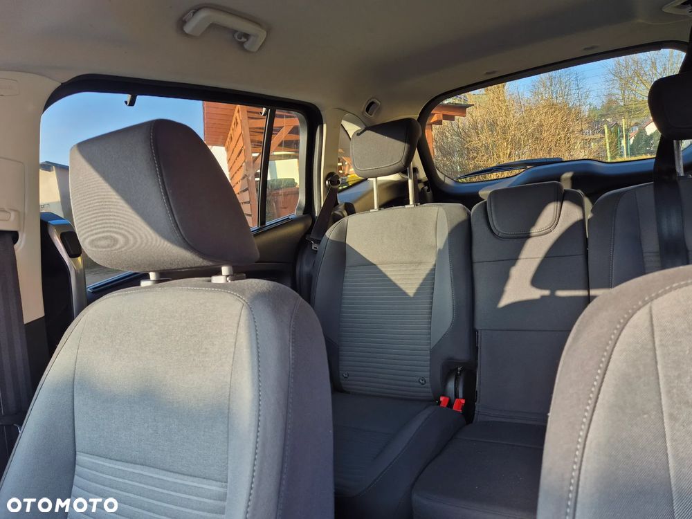 Ford Grand C-MAX - 10