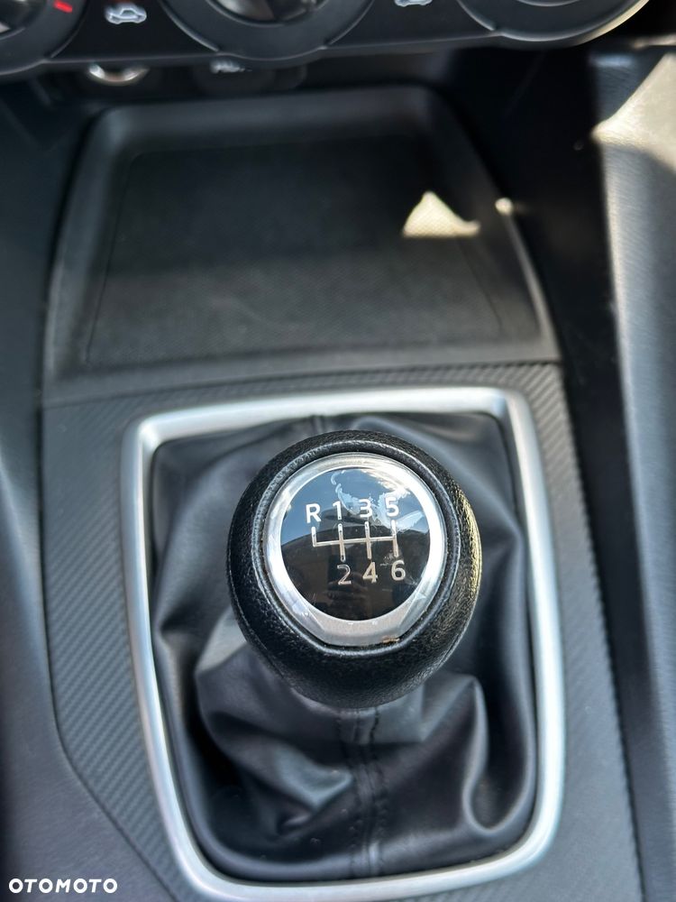 Mazda 3 - 25
