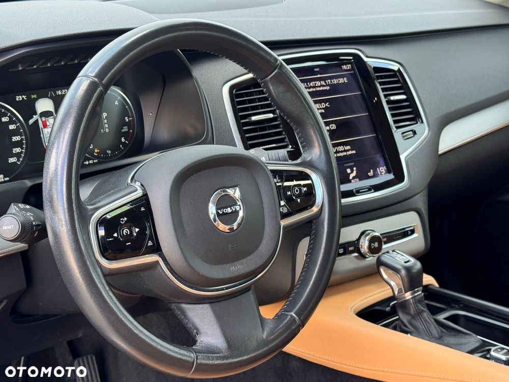 Volvo XC 90 D5 AWD Inscription - 17