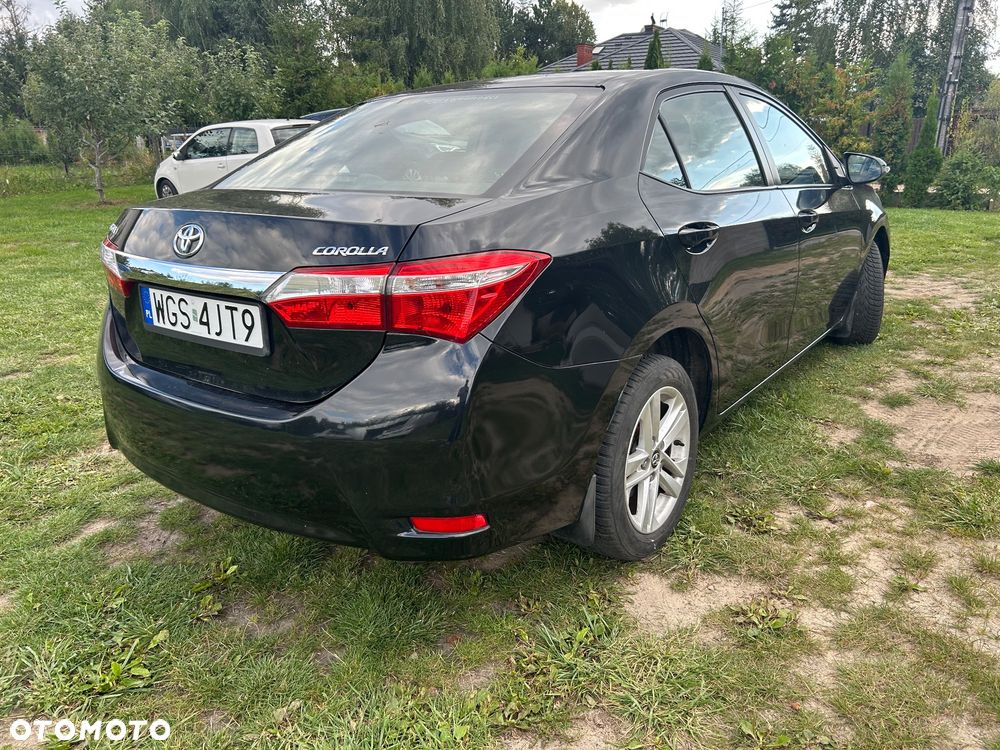 Toyota Corolla 1.6 Active - 5