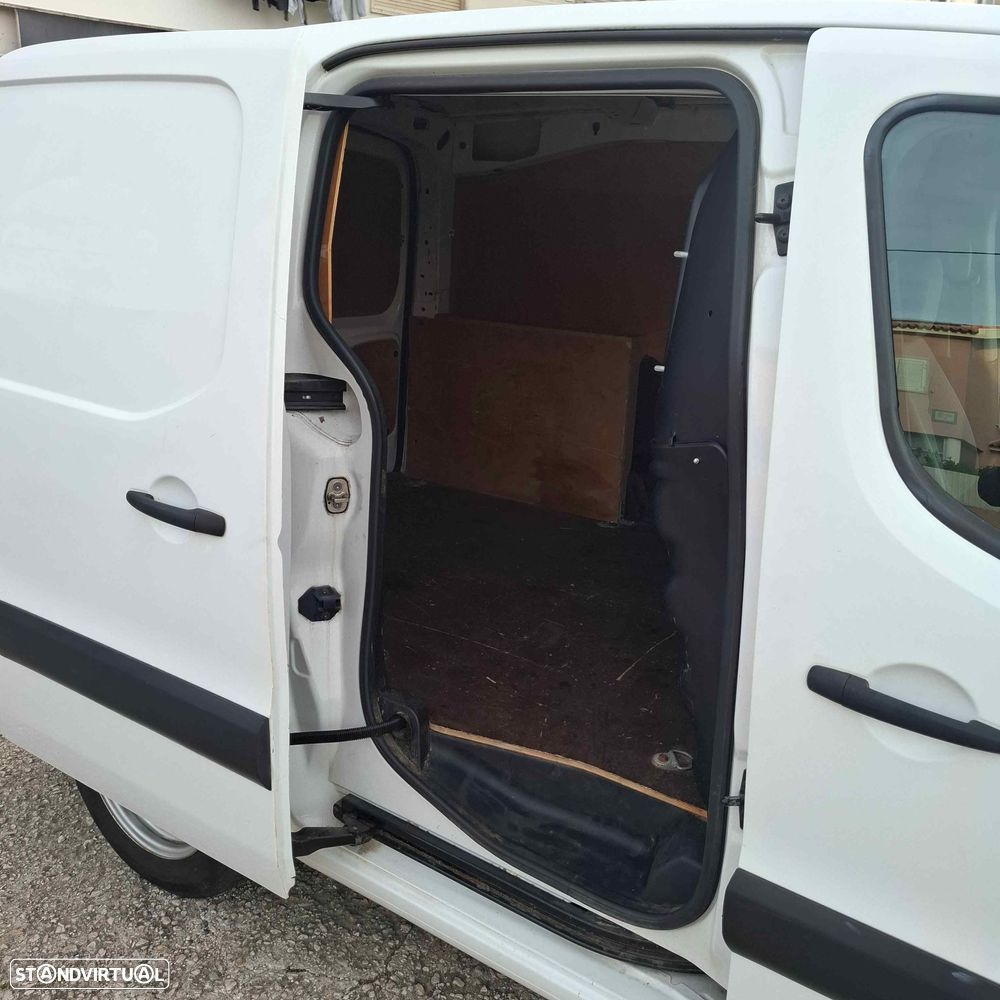 Peugeot Partner 1.6 HDI 3Lugres - 31