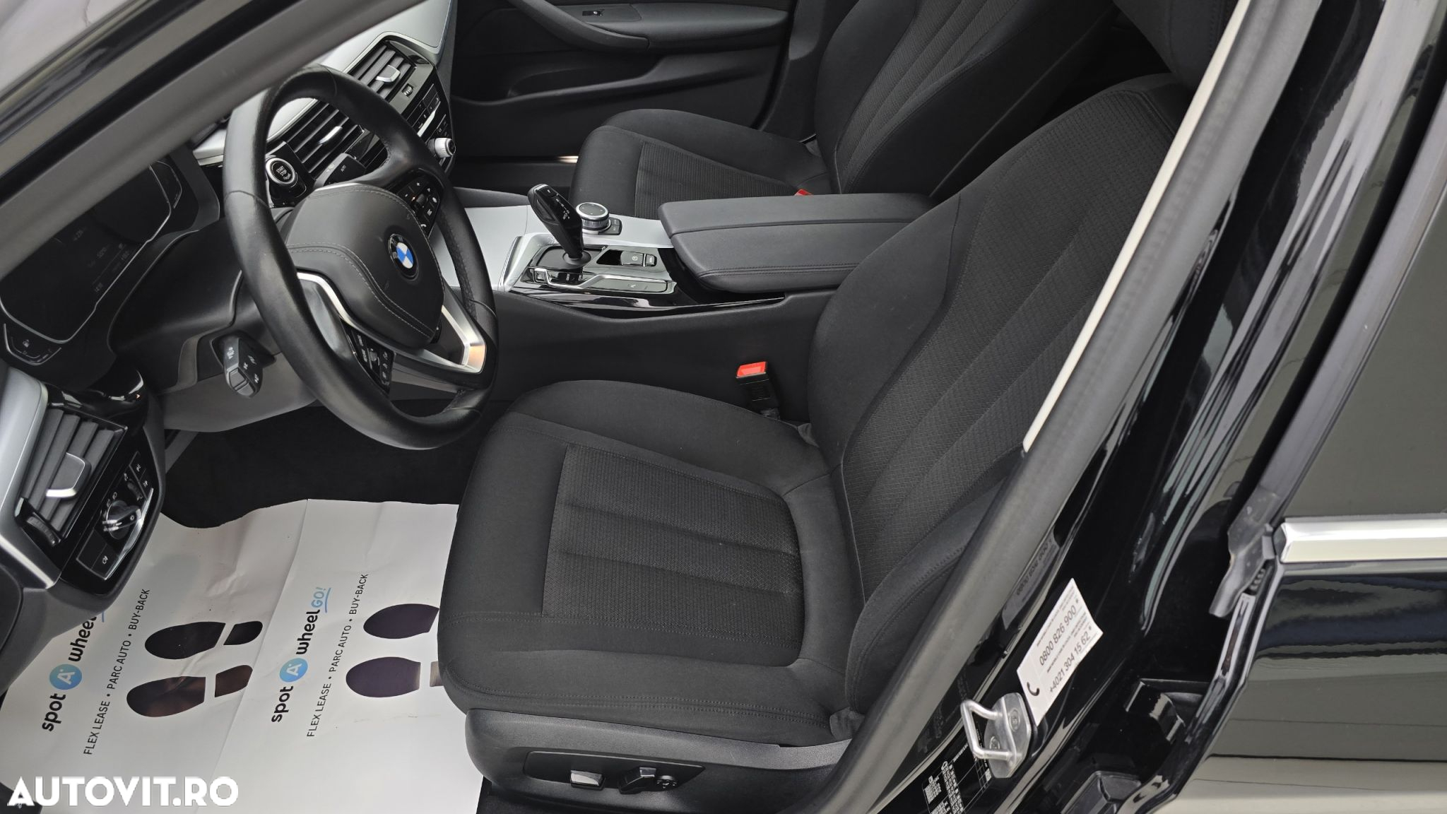 BMW Seria 5 520i AT MHEV - 12