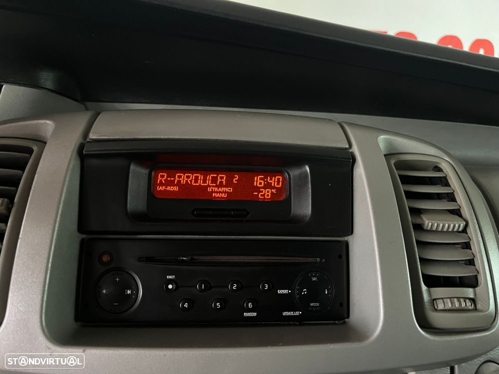 Renault Trafic 2.0 dCi 115 - 10