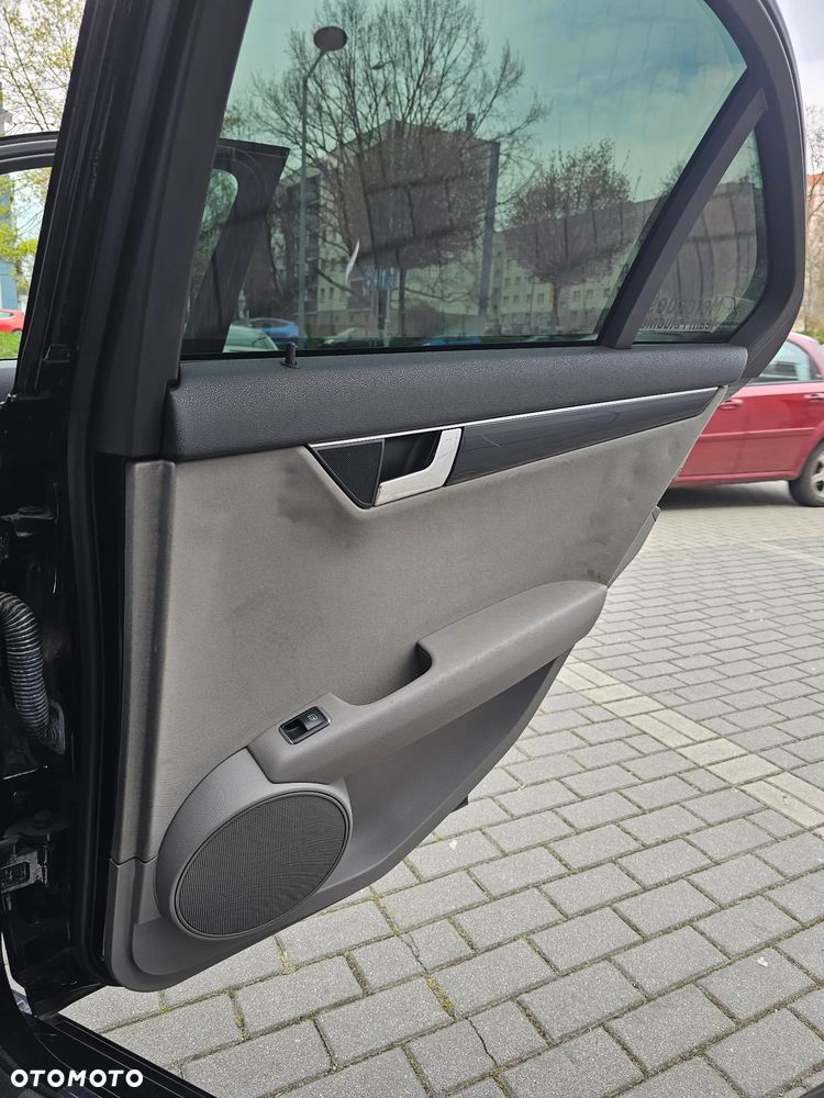 Mercedes-Benz Klasa C - 9