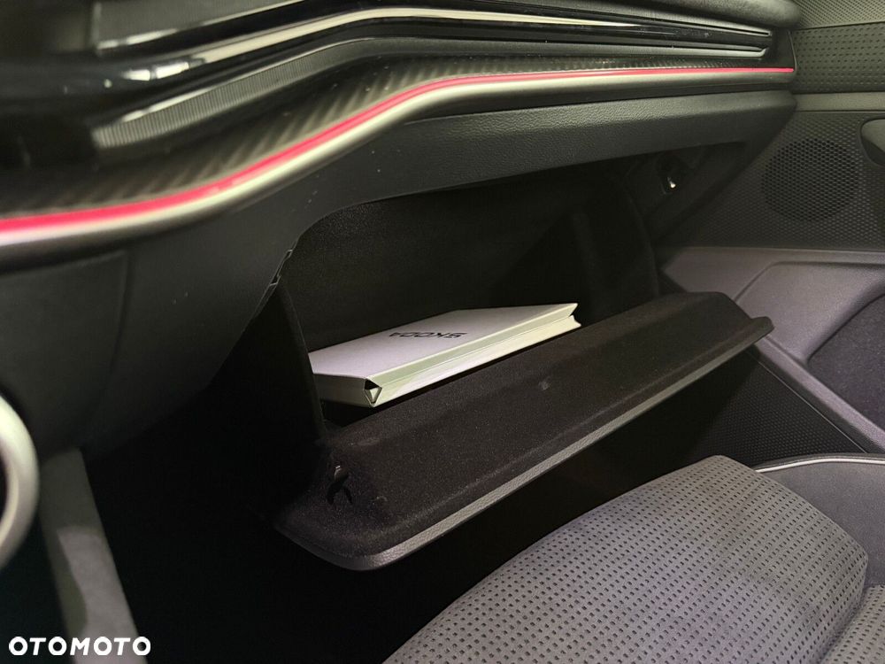 Skoda Superb 2.0 TDI SCR 4x4 Sportline DSG - 21