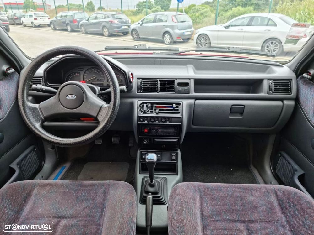 Ford Fiesta XR2i 1.6 16V — fotografia 16