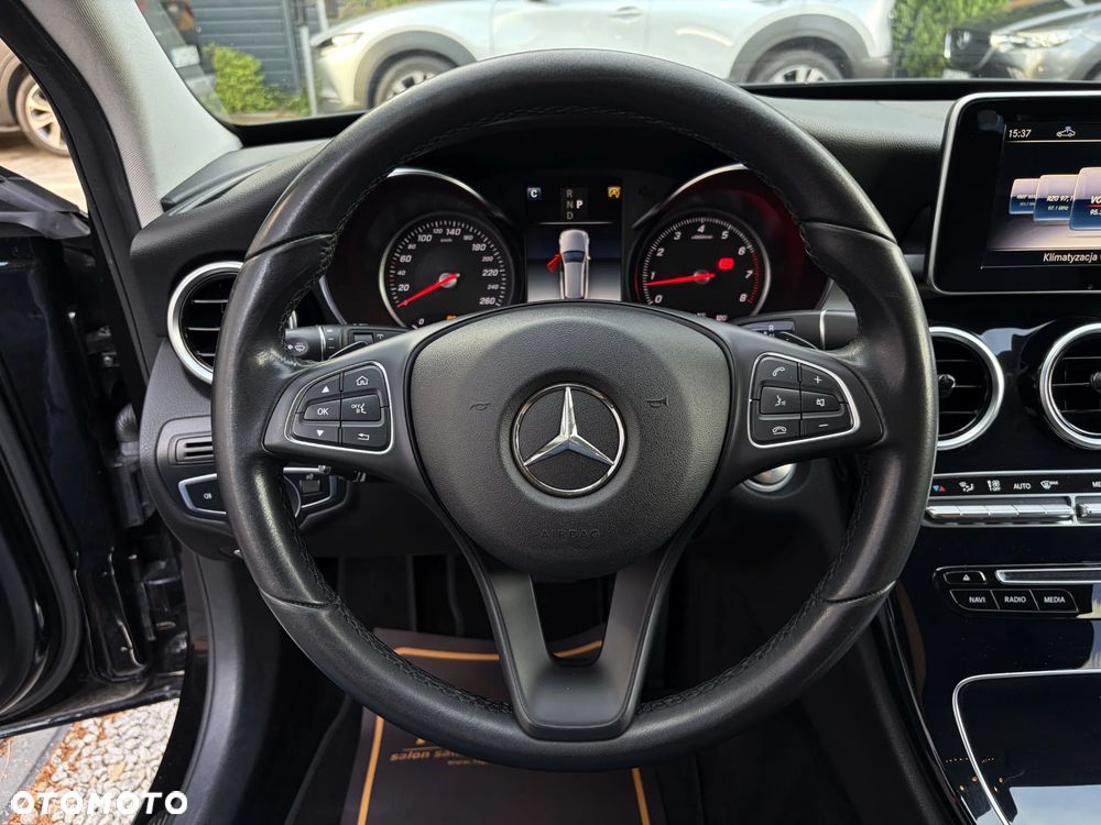Mercedes-Benz Klasa C 200 9G-TRONIC - 22