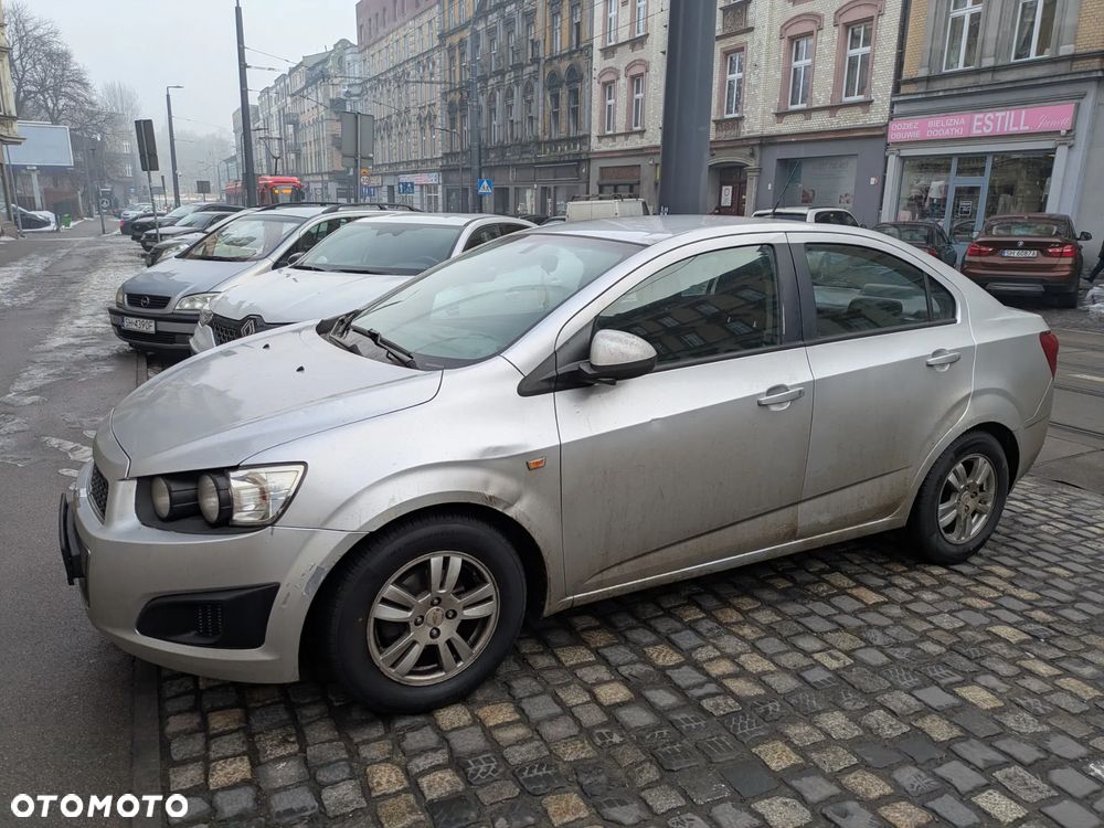 Chevrolet Aveo 1.4 16V LT - 17