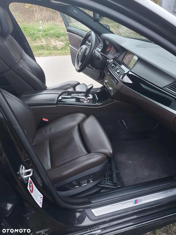 BMW Seria 5 - 12
