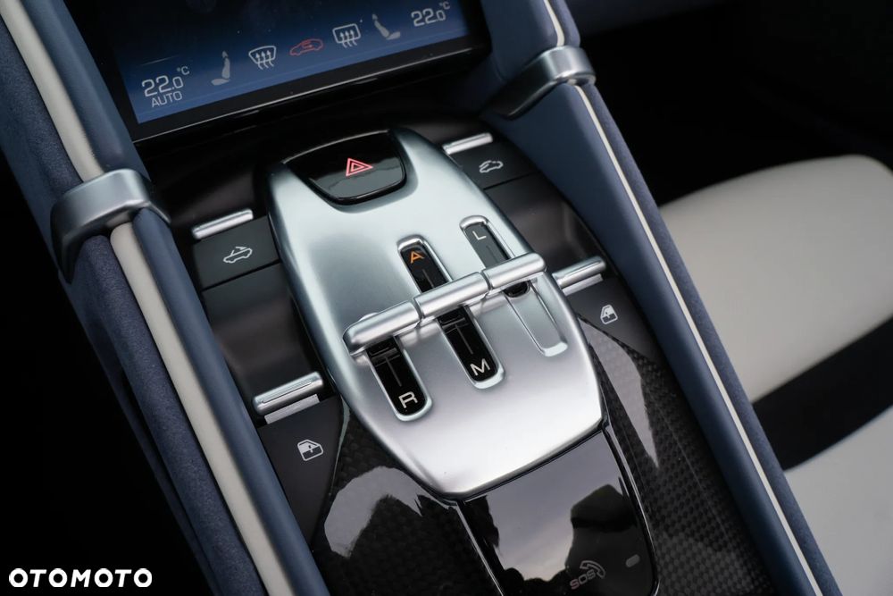 Ferrari Roma Spider - 32