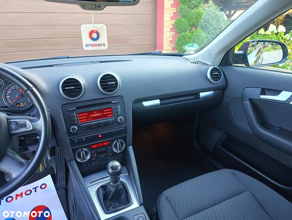 Audi A3 Sportback 2.0 TDI Ambition - 28