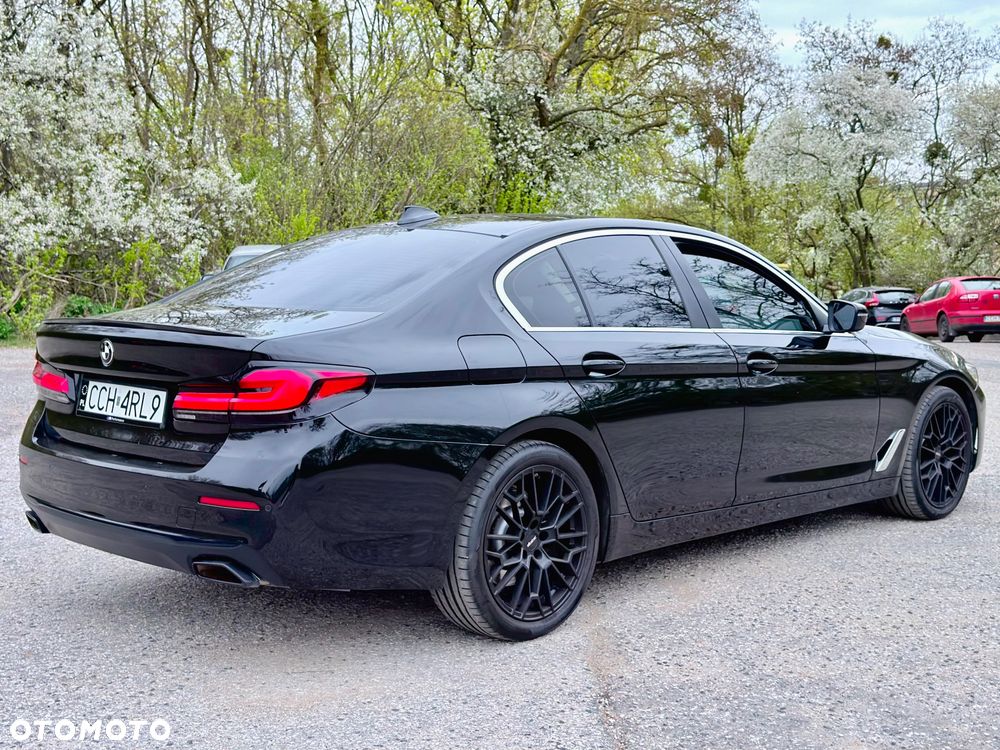 BMW Seria 5 520d MHEV - 5