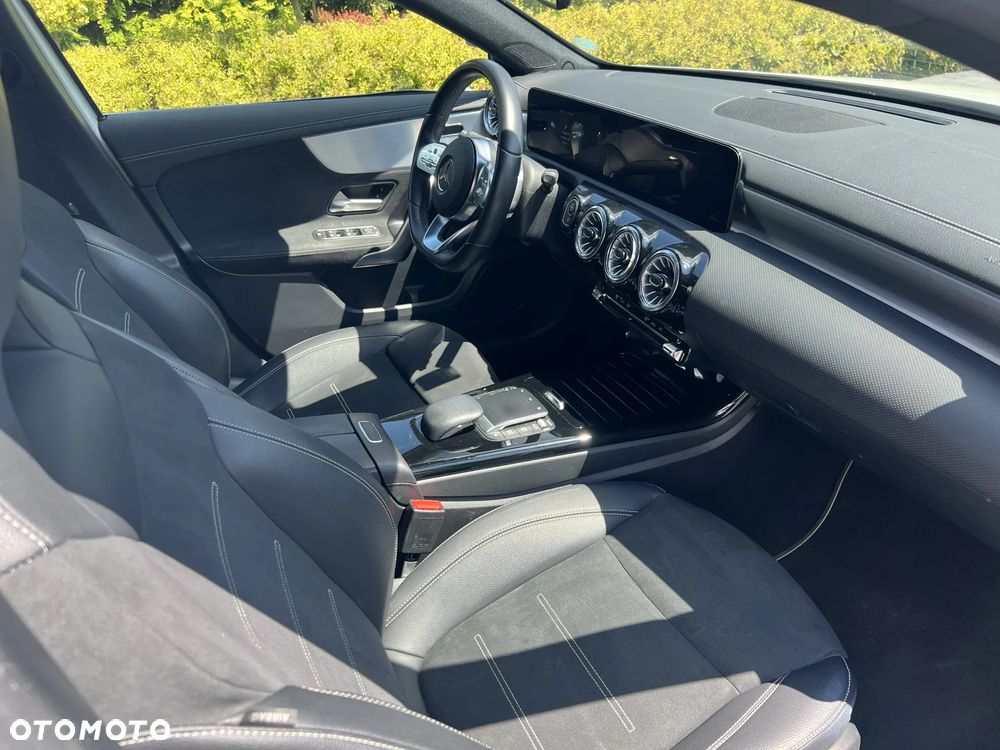 Mercedes-Benz Klasa A 200 4Matic 8G-DCT Advanced AMG Line - 7