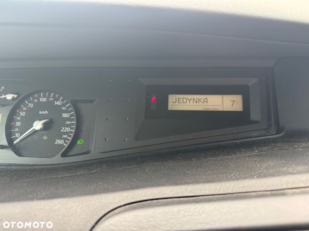 Renault Vel Satis 3.5 V6 Initiale - 16