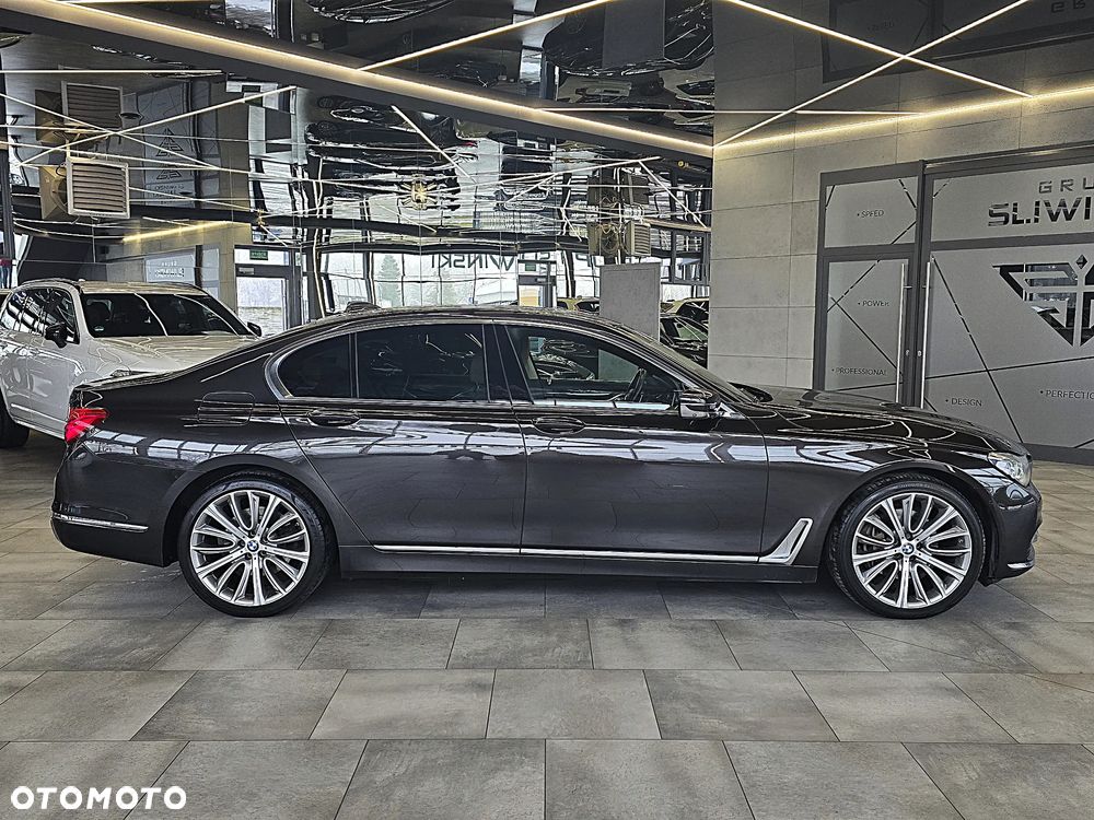 BMW Seria 7 730d xDrive - 10