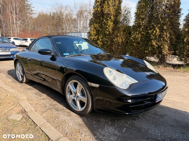 Porsche 911 Carrera Cabrio - 18