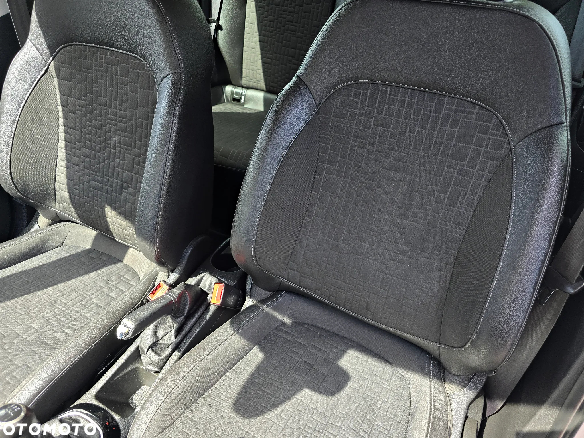 Opel Corsa 1.4 Turbo Start/Stop 120 Jahre - 12