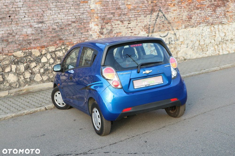 Chevrolet Spark 1.0 Base - 36