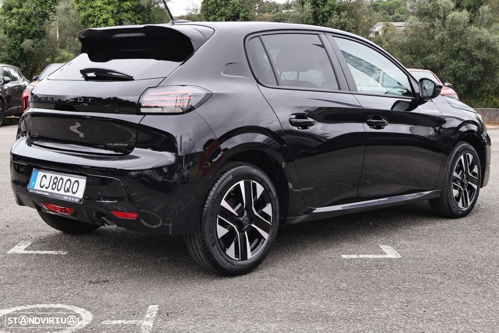 Peugeot 208 - 3