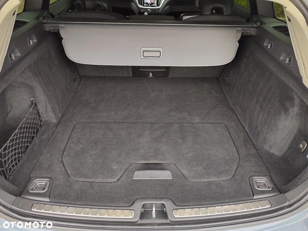 Volvo V60 B4 D Momentum Pro - 14