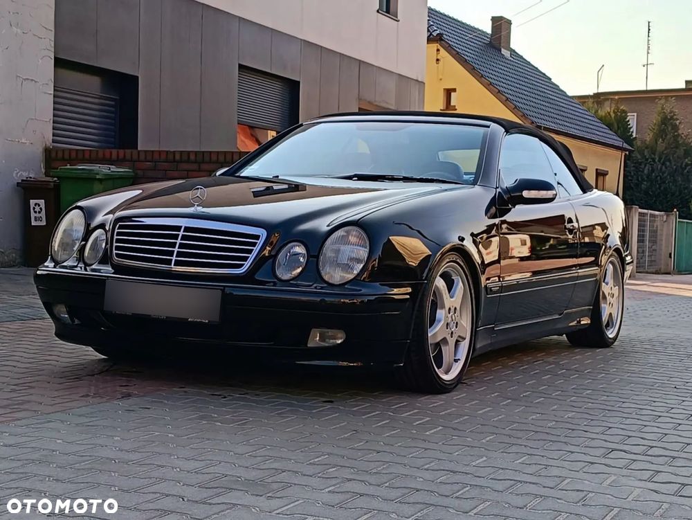 Mercedes-Benz CLK - 1