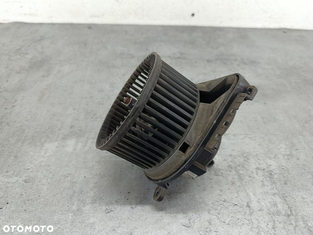 WENTYLATOR NAWIEWU, DMUCHAWA VW LT 35 663329W 2.8 TDI - 4