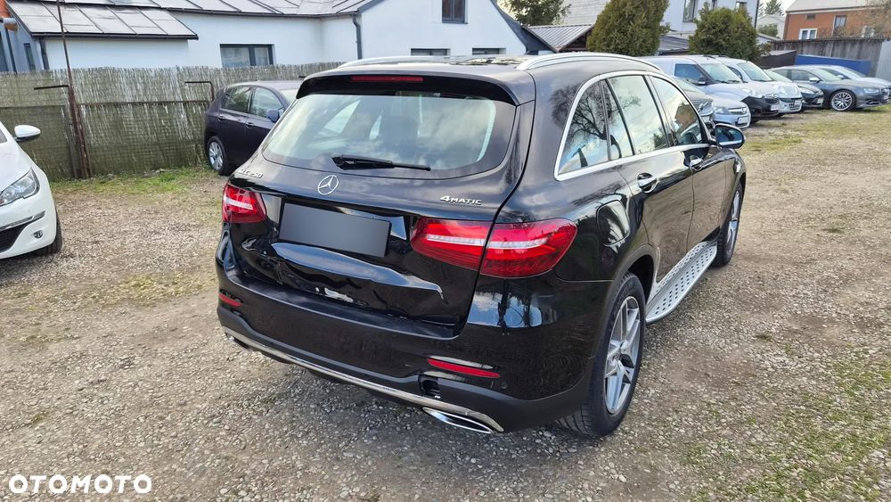 Mercedes-Benz GLC 250 4Matic 9G-TRONIC AMG Line - 8
