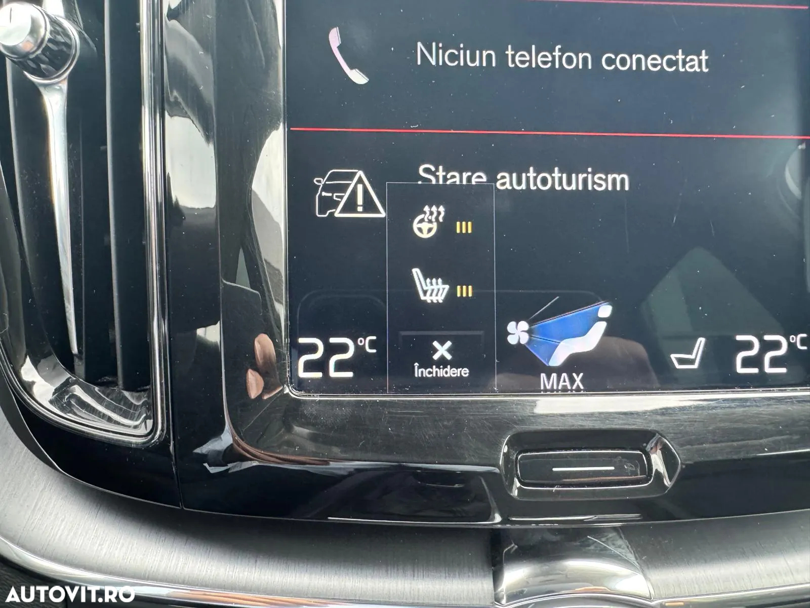 Volvo XC 60 D4 AWD Momentum - 24