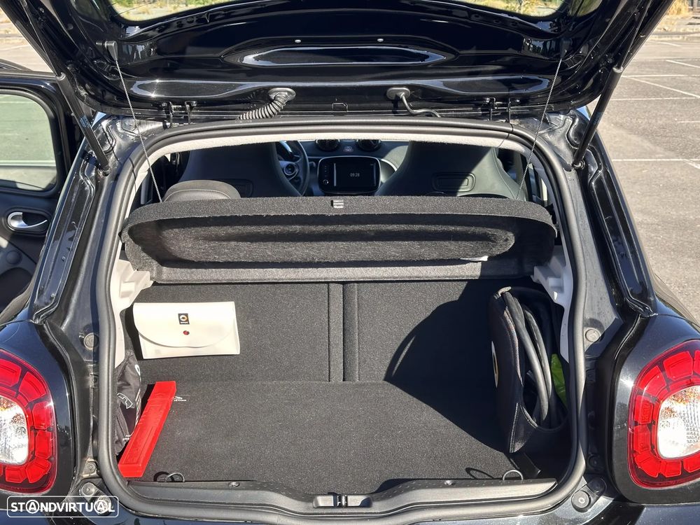 Smart ForFour EQ - 17